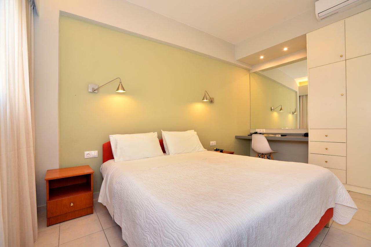 Theoxenia Hotel Apartments Chrani Buitenkant foto